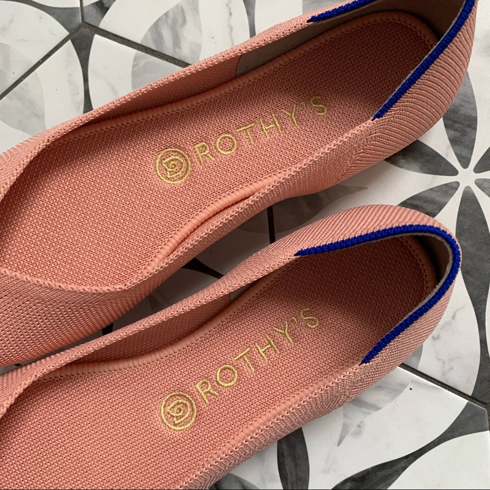 ROTHYS | EUC *RETIRED* Coral Round Toe Flats 8.5